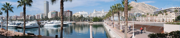 Alicante port