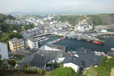 Luarca Port