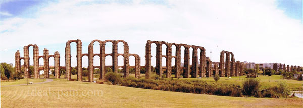 Merida Aquaduct